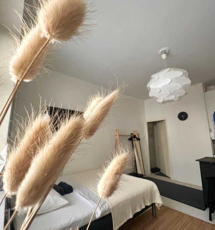 Sweethome Studio 49 In City Center Punavuori District Helsinki Exterior foto